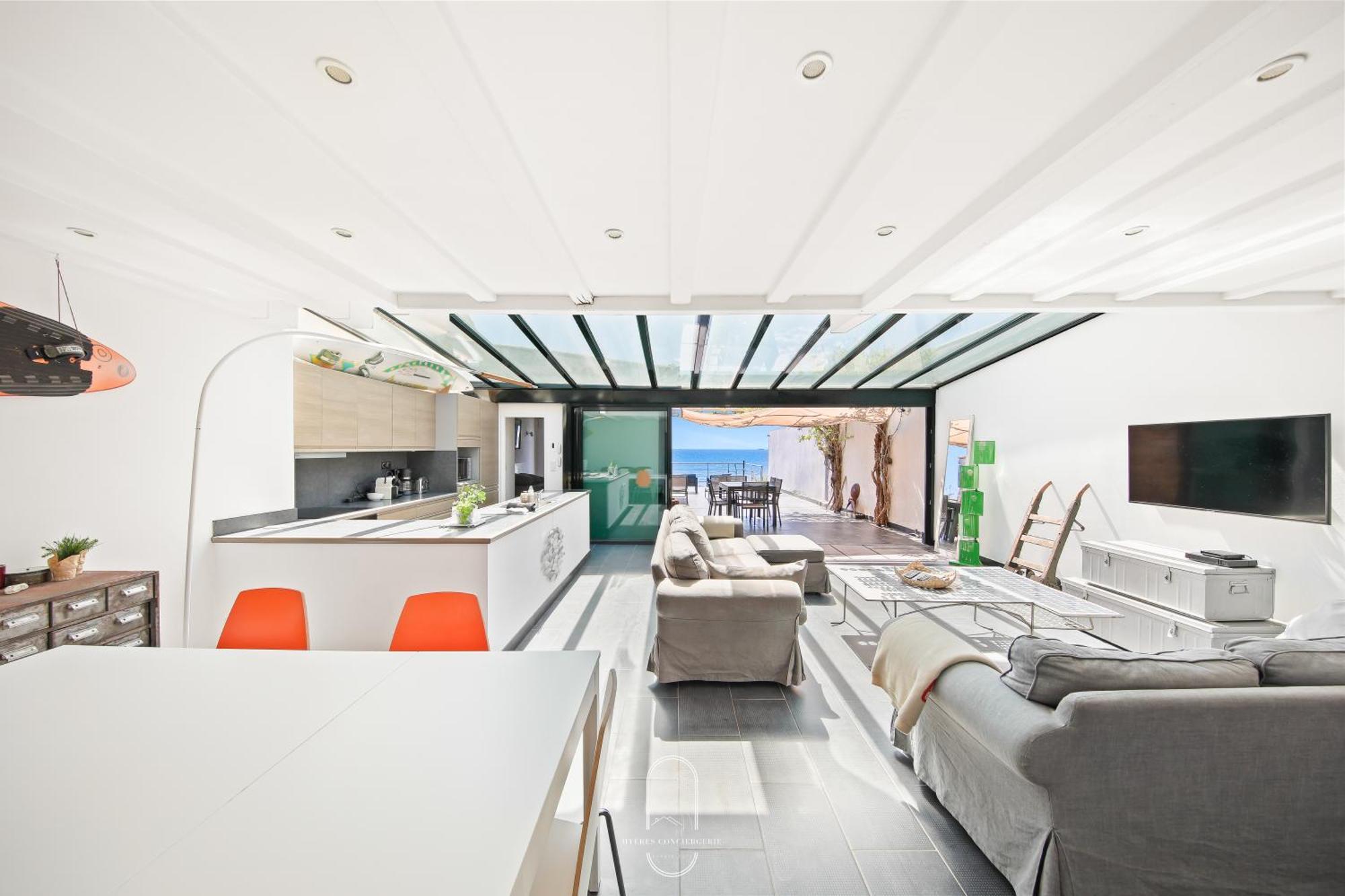 Maison Sur L'Eau-Hyeres-Almanarre-Parkings Clim Wifi By Hc ภายนอก รูปภาพ