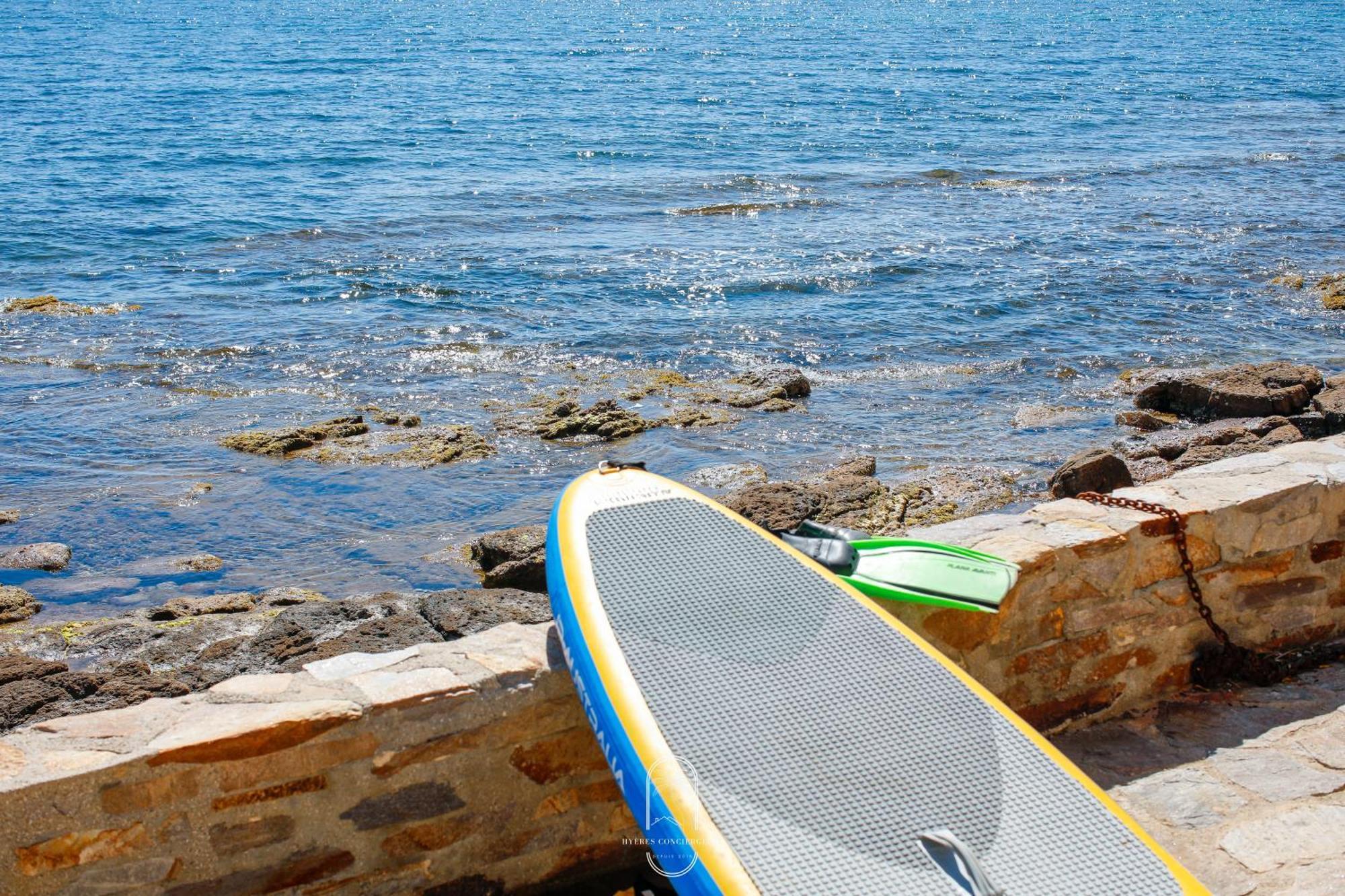 Maison Sur L'Eau-Hyeres-Almanarre-Parkings Clim Wifi By Hc ภายนอก รูปภาพ